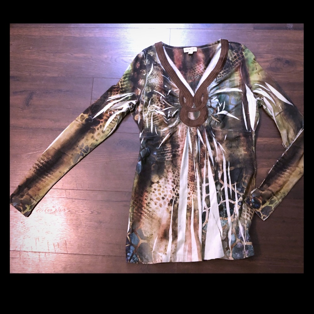 green•Small Long Sleeve•animal print  • oneworld